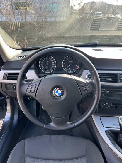 BMW Seria 3 320d